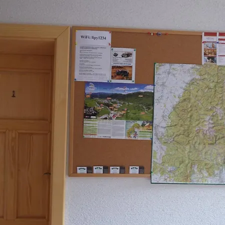 Alojamento de Turismo Selvagem Wellness Privát štyri Lipy