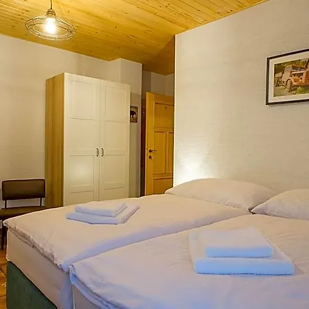 Lodge Wellness Privat Styri Lipy