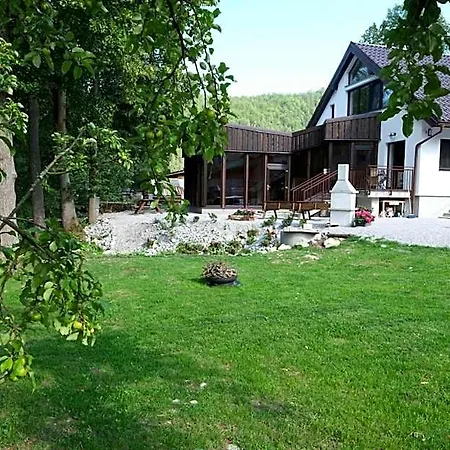 Lodge Wellness Privat Styri Lipy *
