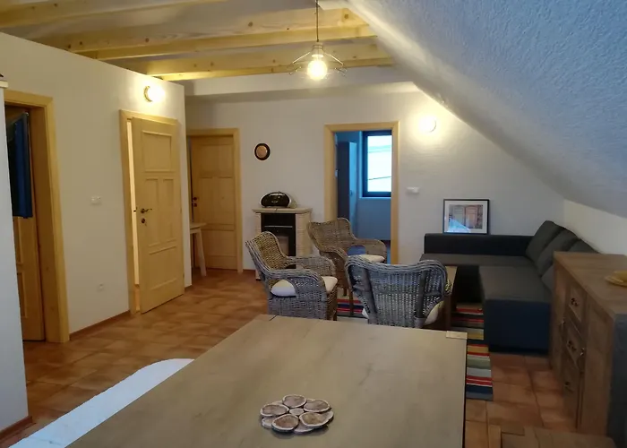 Lodge Wellness Privát štyri Lipy *