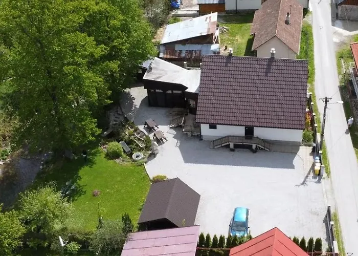 Lodge Wellness Privát štyri Lipy *